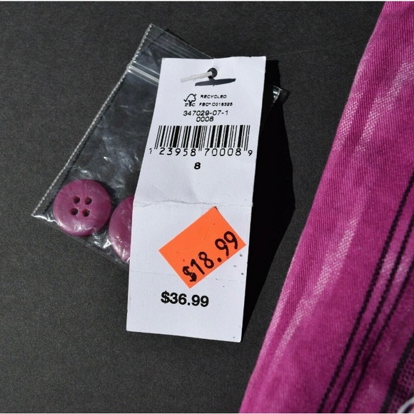 NWT Khakis by Gap Women’s Shorts size 8 - Picture 4 of 6